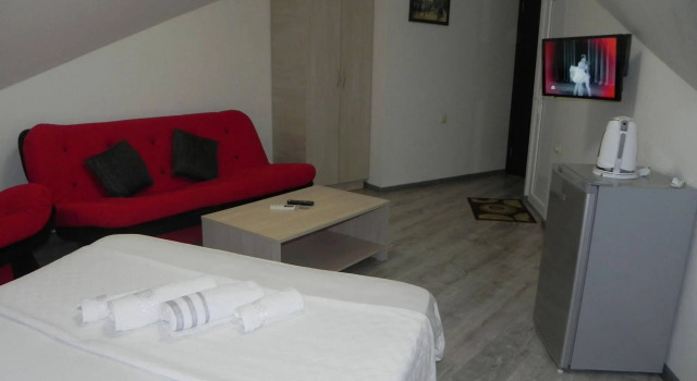 Hotel Leon, Book Hotel Batumi 