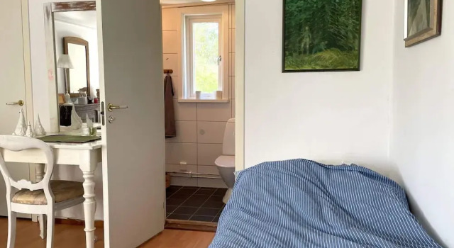 4 Star Holiday Home in Trollhattan, Book Vacation Home  