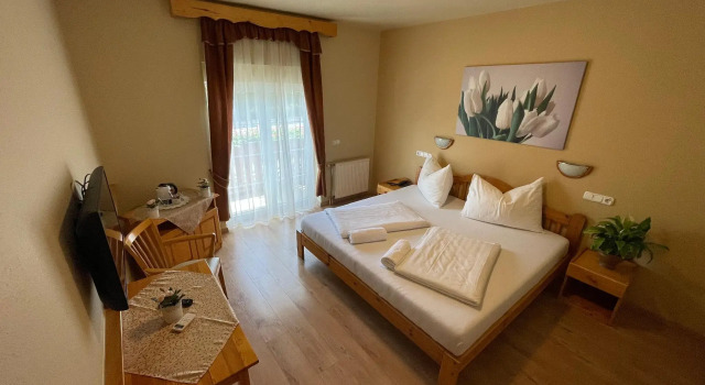 Karin Hotel