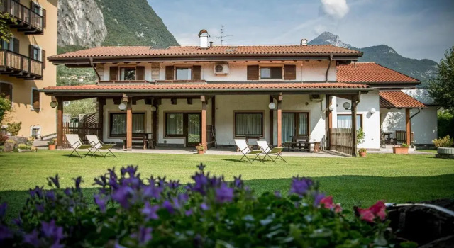 Апартаменты Agritur Comai