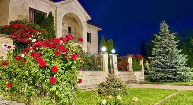 Luxury Villa, Book Villa Villas in Yerevan, Villa