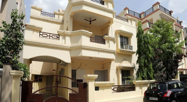 OYO 4229 Rishi Homes Stay, Забронировать Отель Отели штата Махараштры 3 звезды, 3*