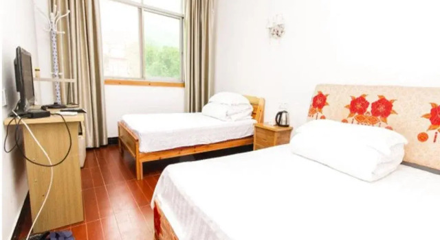 Zhaji Baolian Inn, Rezervasyon Otel Jingxian otoparklı oteller, Otopark