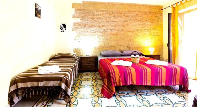 Studio in Castelbuono, with Wonderful Mountain View, Balcony And Wifi - 13 Km From the Beach, Book Lejlighed Lejligheder i Sicilien, Lejlighed