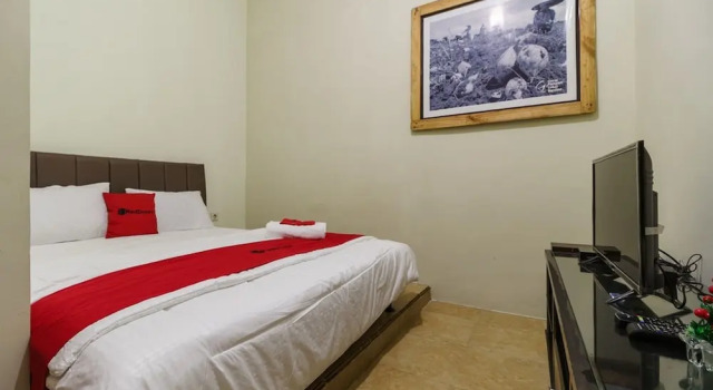 Двухместный номер Standard KoolKost Syariah near Stasiun Poris Tangerang