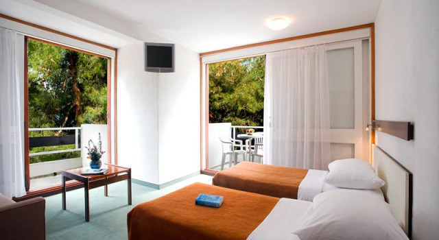 Sunrise Girandella Villas, Забронировать Отель Отели Рабац с парковкой, рядом с Пляж Гиранделла – Рабац, Парковка