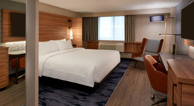 Двухместный номер Standard Fairfield Inn by Marriott Montreal Downtown