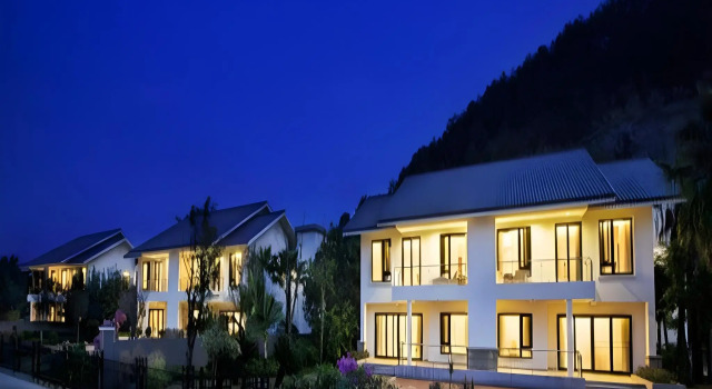 The Carp Islet Resort