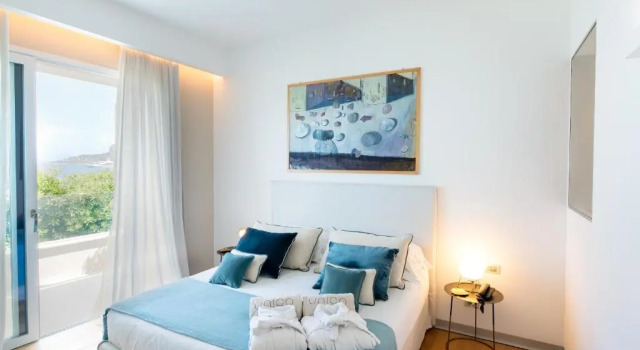 Двухместный номер Deluxe с балконом Unìco Boutique Hotel dArte