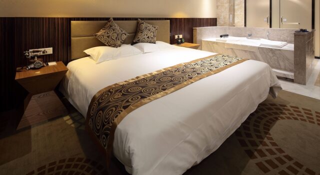 Wuhan Wanchen Theme Hotel, Забронировать Отель Jiang Han 