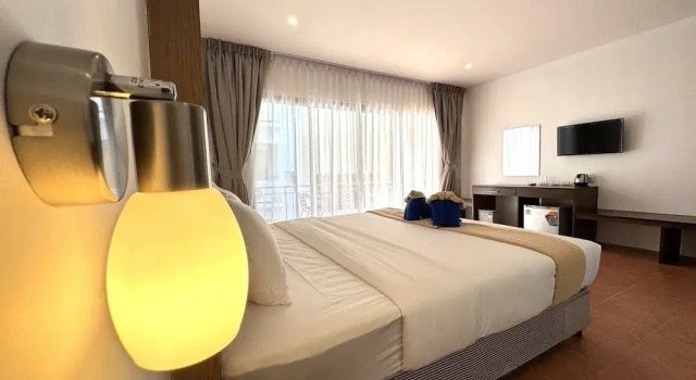 Двухместный номер Standard с балконом Villa Kamala Beach