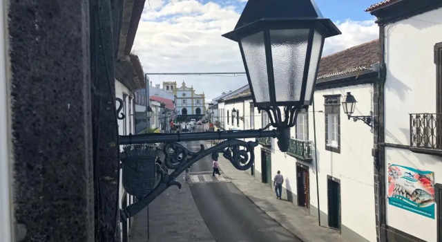 Central House, Rezervovat Hotel Ribeira Grande São Miguel