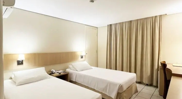 Номер Superior с балконом Hotel Diogo