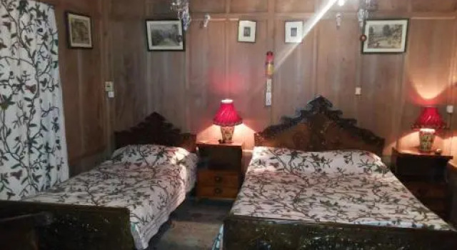 Kings Rose Houseboat, Забронировать Отель Сринагар Jammu & Kashmir Ski
