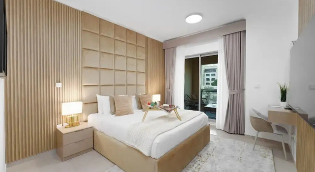 Maison Privee - Exclusive Duplex Villa with Panoramic Terrace Overlooking Burj Khalifa, Забронировать Вилла Коттеджи Эмирата Дубая, рядом с SEGA Republic, Коттедж
