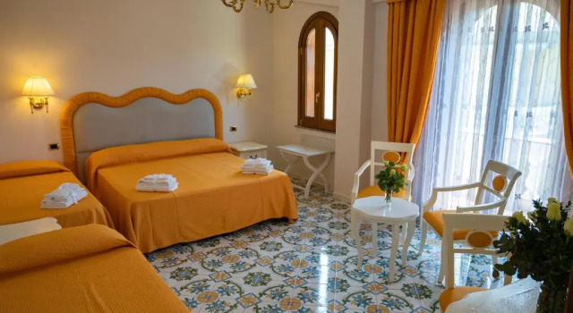 Четырёхместный номер Standard Villa Le Zagare Relais & SPA