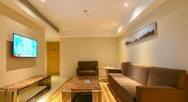 Люкс City Comfort Inn Jingzhou Wanda Plaza