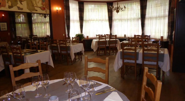 Hotel Le Mairesse, Rezervovat Hotel La Louviere 
