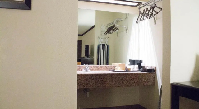 Двухместный номер Standard Days Inn by Wyndham Oklahoma City/Moore