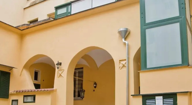 Napul'e Apartament, Забронировать Апартаменты/квартира Апартаменты Неаполя, рядом с Галерея Умберто, Апартаменты/квартира