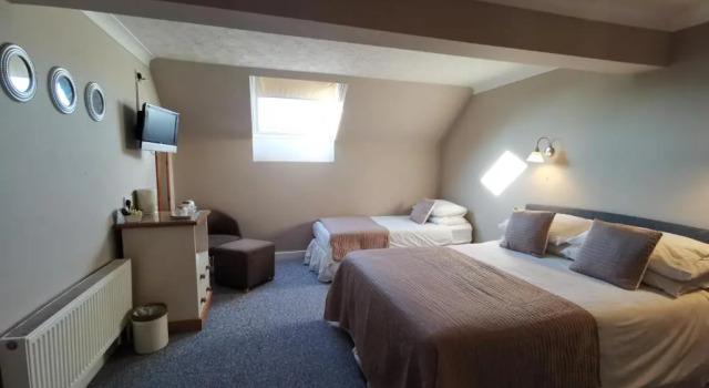 Трёхместный номер Standard The River Haven Hotel