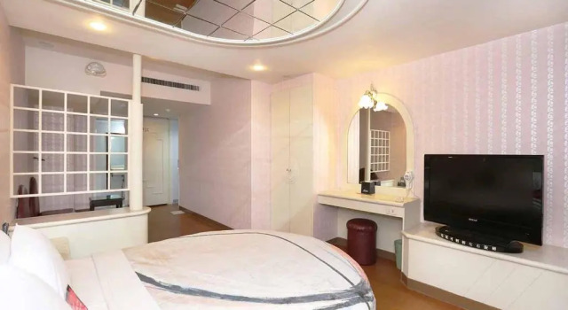 Люкс Superior Midi Motel Tainan Branch
