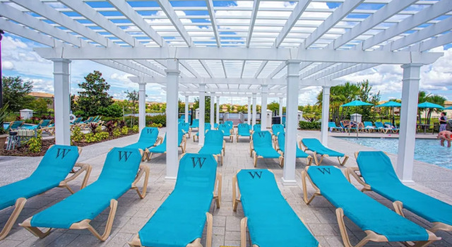 Коттедж Splendid 5 Bd w Screened Pateo Pool Windsor Westside 8921