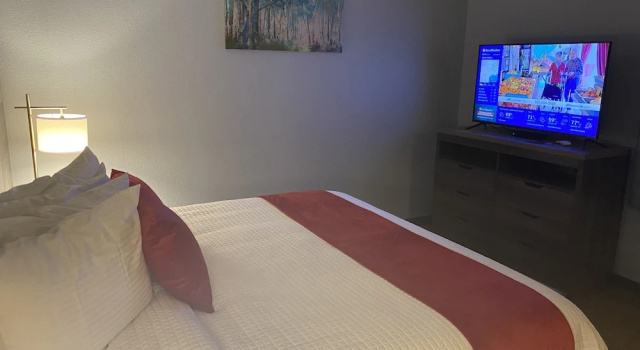 Люкс Premier Garnett Hotel & RV Park