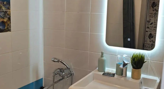 Resident Ufa on October Avenue 65/1, Rezervovat Hotel Hotely v Bashkortostan s parkováním, Parkování