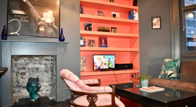 Stylish Seaside Flat in Brighton