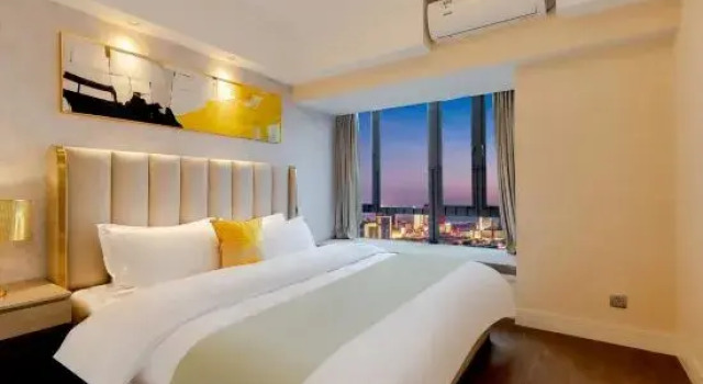 Люкс Luxury Sofitel Chengdu Chunxi Road Hotel