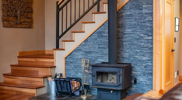 Коттедж Begbie Snug by Revelstoke Vacations