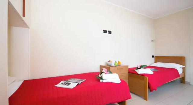 Sant'Andrea Vista, Buchen Sie Ferienwohnung Hotels in Comer See mit Pool, Schwimmbad
