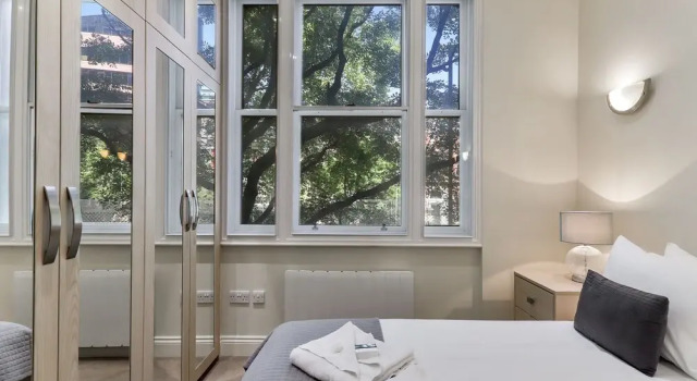 Cosy 1 Bed Apartment next to Liverpool Street Station FREE WIFI By City Stay Aparts London, Забронировать Апартаменты/квартира Апартаменты Лондона, рядом с Тауэр Хилл, Апартаменты/квартира