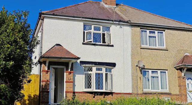 4-bed House in Southampton Ideal For Contractors, Varaa Lomakoti Mökit kohteessa Merseyside, Mökki