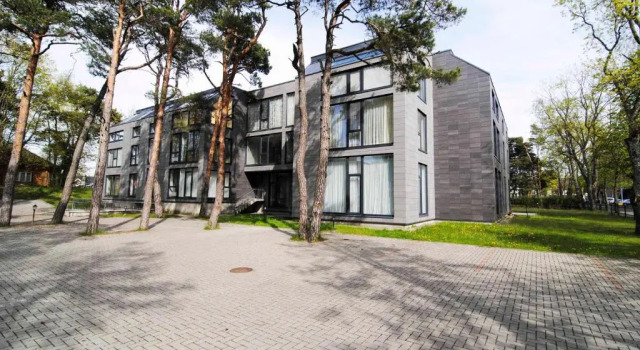 City center , studio apartment , 5 min to the sea