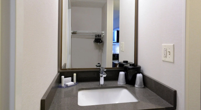 Двухместный номер Standard Fairfield Inn Greensboro Airport