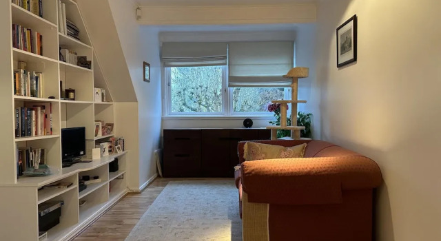 3 Bed House - Sleeps 5 - Sauna - Garden - Gym