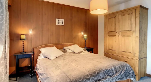 Belette 4, Prenota Hotel Hotel a Canton Vallese con parcheggio, Parcheggio