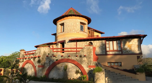 Hotel Castillo en las Nubes, Book Hotel Hoteller i Artemisa Province med pool, Swimmingpool