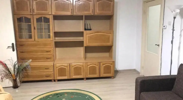 Apartament confortabil, Забронировать Апартаменты/квартира Отели Арджеш с парковкой, Парковка