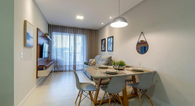 Excelente Localização - 2 dorms 5 pessoas - No Centro de Bombinhas, Próximo do Mar