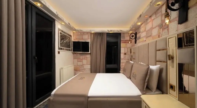 Люкс Luxury Ren Plus Sui̇tes Otel