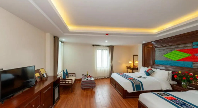Семейный номер Standard с видом на озеро Sapa Passion Hotel & Spa