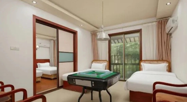 Люкс Deluxe Tianzhu Mountain Villa