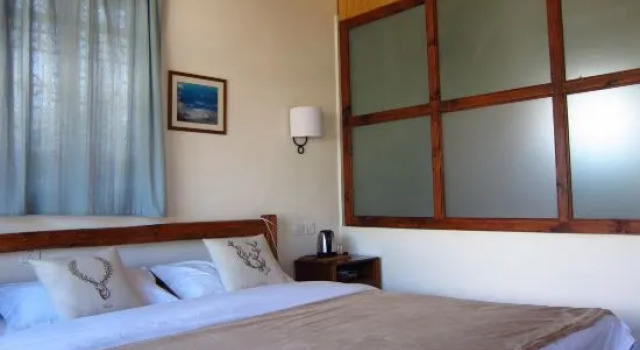 Номер Standard с видом на внутренний двор Lijiang Baisha There International Youth Hostel