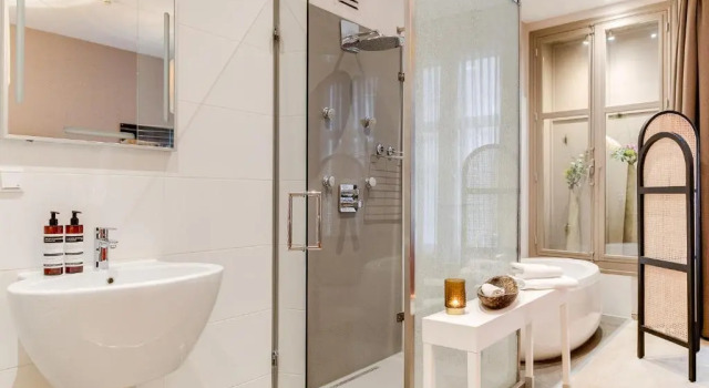 Люкс Executive Brasss Hotel Suites