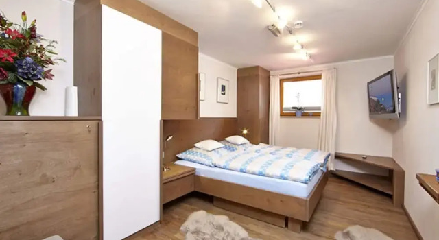 Pleasant Apartment in Kirchberg im Wald, Reservar Apartamento Hotéis em Garmisch-Partenkirchen com estacionamento, perto de Wankbahn, Estacionamento