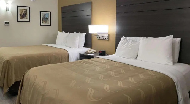 Двухместный номер Standard с видом на бассейн Quality Inn Branson - Hwy 76 Central