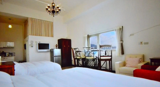 Blue River Hotel